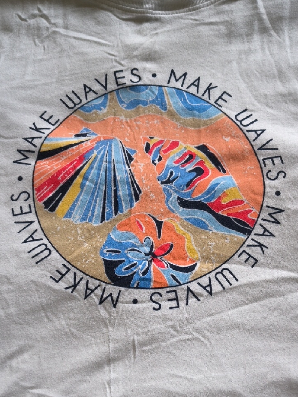 Vera Bradley White Make Waves Tshirt